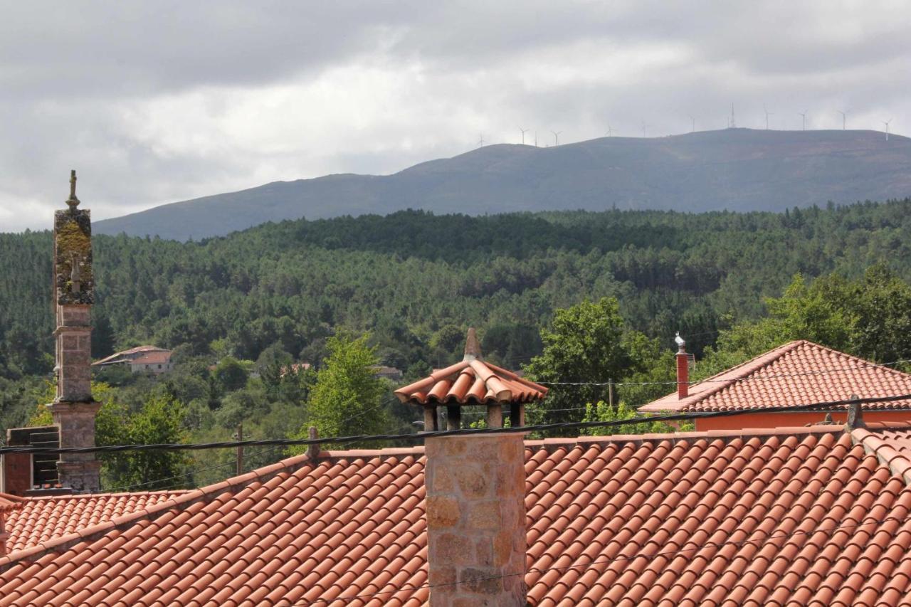 O Muino Casa Ferrador Ribeira Sacra Apartment Barantes Exterior foto